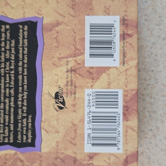 🌴3/$10 Hardcover book - Picture 5 of 5